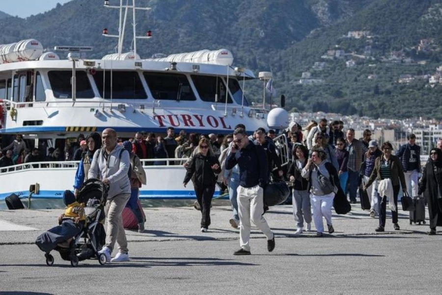 «Απόβαση» 6.000 Τούρκων στη Λέσβο: Μίνι διακοπές με visa express