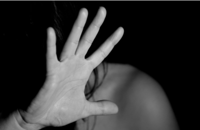 Βύρωνας: 28χρονη καταγγέλλει απόπειρα βιασμού από άνδρα που γνώρισε μέσω Facebook