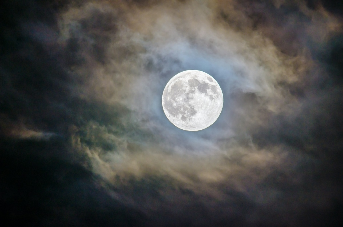 Λευκός Οίκος: Θέλει η Σελήνη να αποκτήσει τη δική της ζώνη ώρας – Ποιος ο λόγος