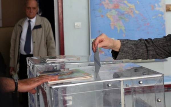 Νέες δημοσκοπήσεις: Η ανάλυση σε Νέα Δημοκρατία, ΣΥΡΙΖΑ και οι μυστικές μετρήσεις