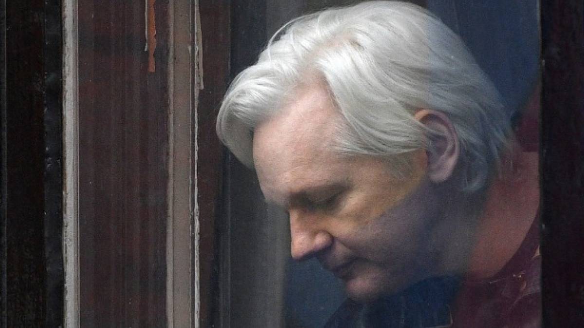 Δικηγόρος Ασάνζ: Επαφή με Μακρόν και νέο αίτημα έκδοσης του ιδρυτή του Wikileaks στη Γαλλία