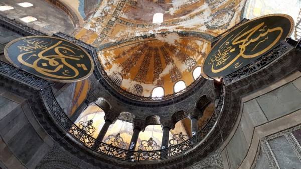 Αγία Σοφία: Η διαδρομή από την Οθωμανική αυτοκρατορία μέχρι την απόφαση για τζαμί