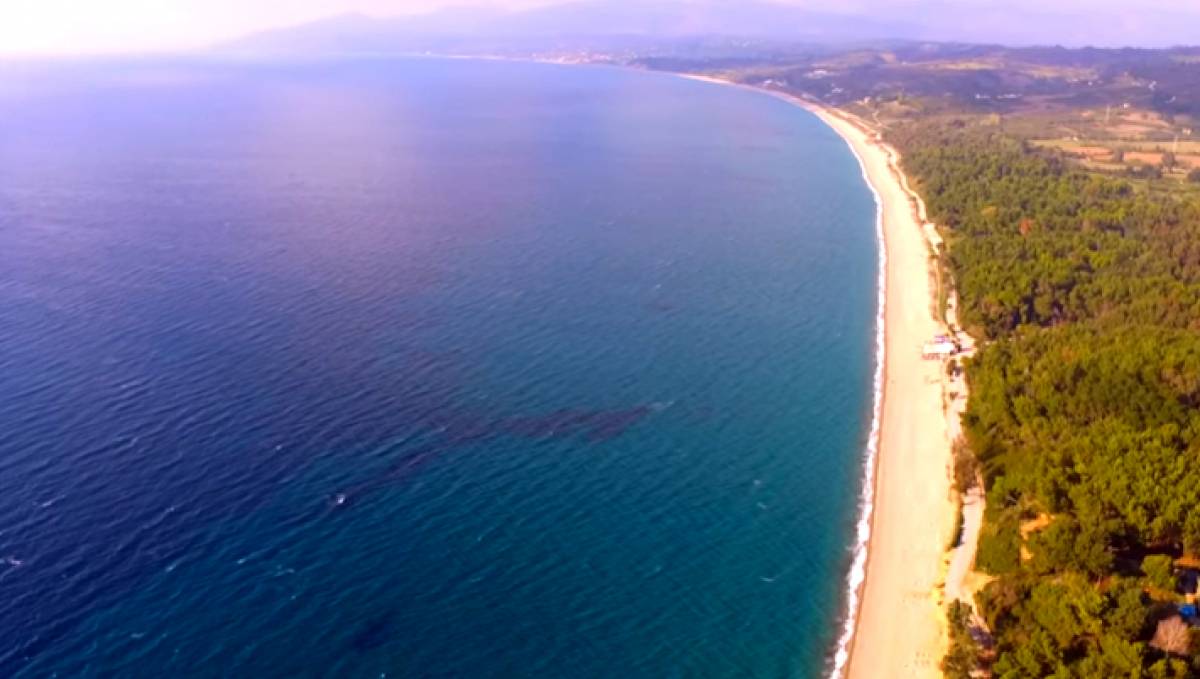 Η μεγαλύτερη παραλία με άμμο της Ευρώπης βρίσκεται στην Ελλάδα