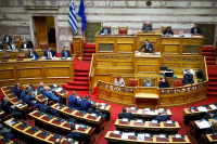 Η κυβέρνηση «σφύριζε αδιάφορα» σε μπαράζ ερωτήσεων του ΣΥΡΙΖΑ στη Βουλή για τους σιδηροδρόμους