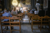 Ιερά Σύνοδος: Ζητά να λειτουργήσουν οι εκκλησίες τα Χριστούγεννα