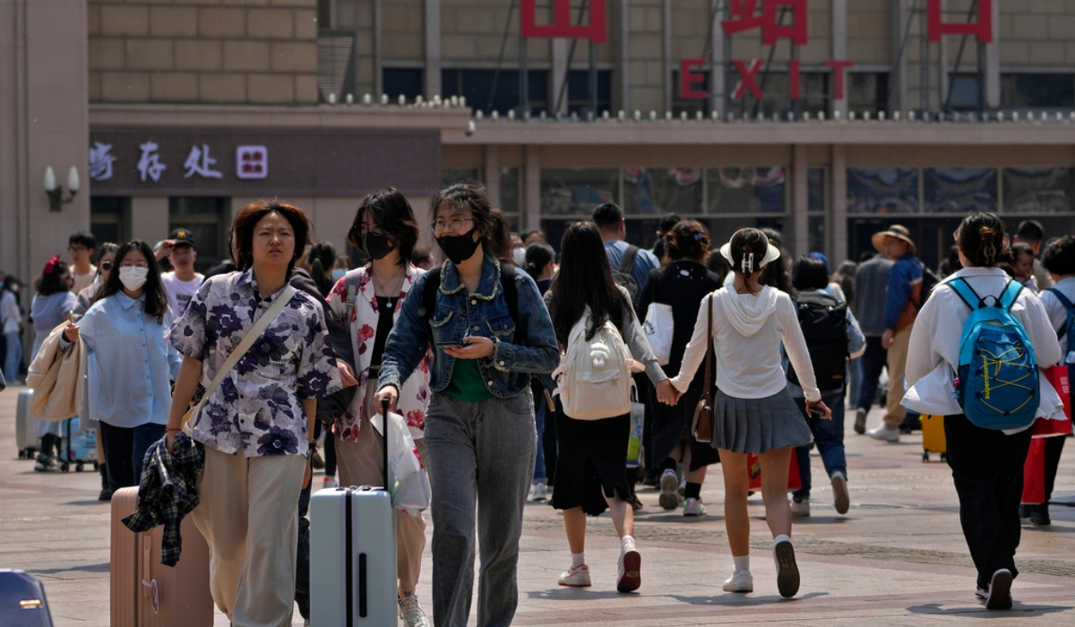 Κίνα: Απαγόρευση εξόδου από τη χώρα για χιλιάδες πολίτες και αλλοδαπούς - Έρευνα Reuters