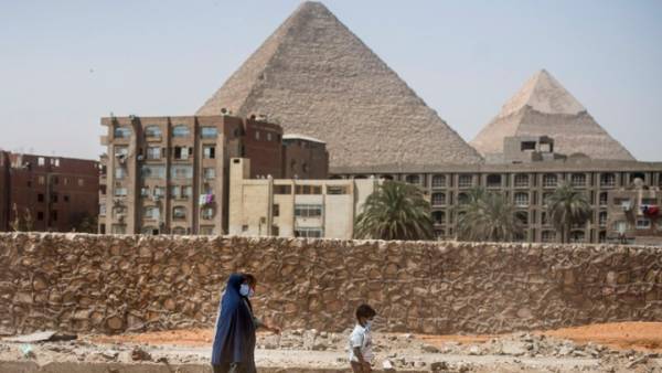 Αίγυπτος: Αγγίζουν τις 90.000 τα κρούσματα κορονοϊού