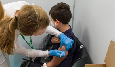 Εμβολιασμός παιδιών 5 -11: Υπαρκτή αλλά σπάνια και ήπια η μυοκαρδίτιδα - Οι πιο συχνές παρενέργειες