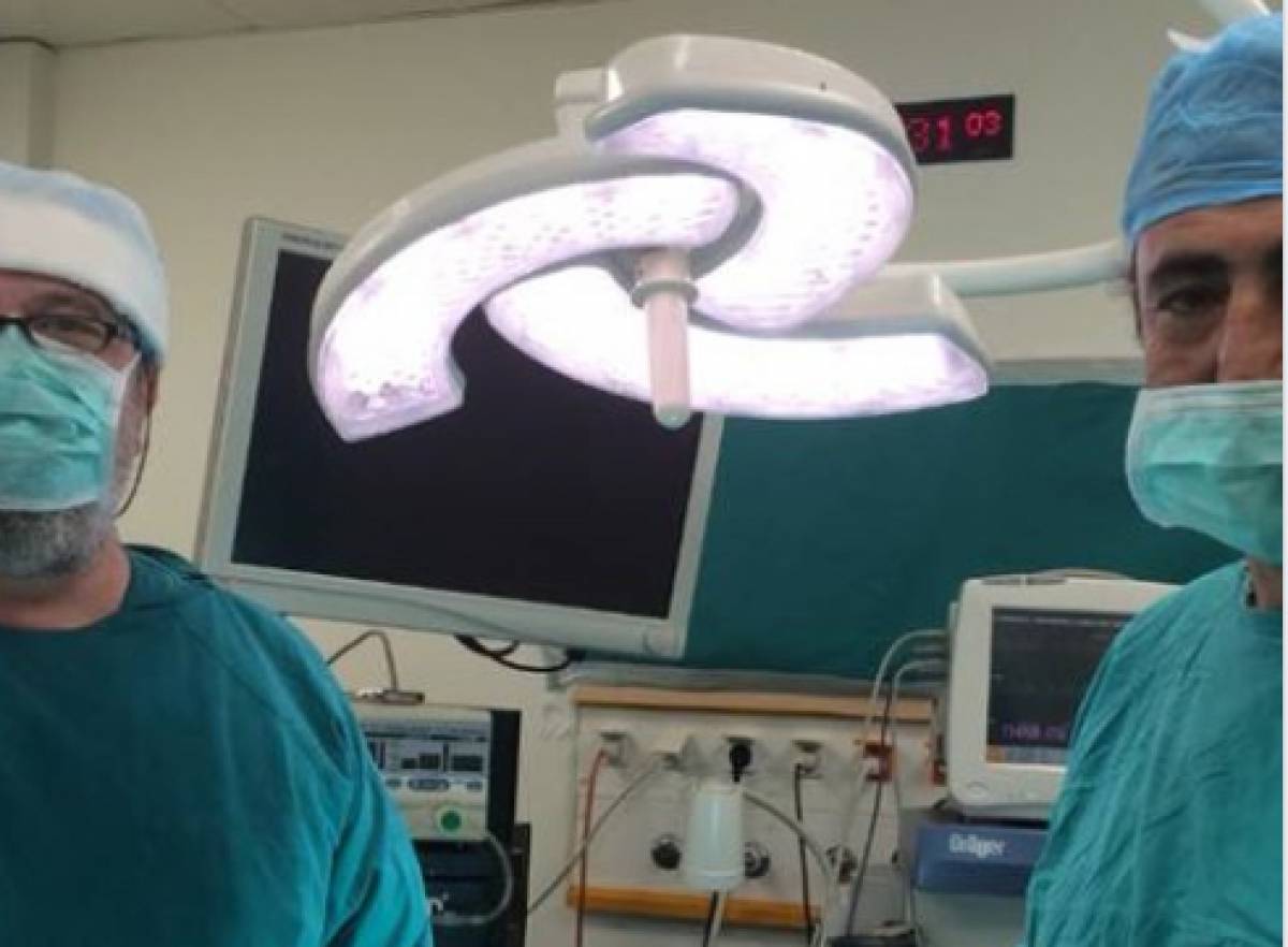 Πολάκης: Στο χειρουργείο με ματωμένα γάντια