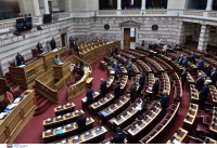 Επιστολική ψήφος: Ψηφίστηκε το νομοσχέδιο μόνο για τις ευρωεκλογές - Δεν πέρασε η τροπολογία για τις εθνικές