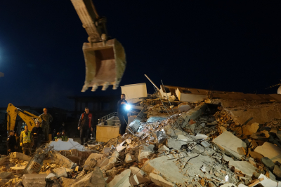 Σεισμός στην Αλβανία: Στους 21 οι νεκροί και στους 15 οι αγνοούμενοι
