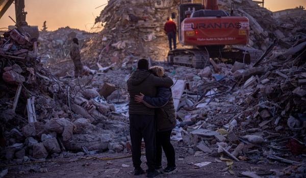 «Τουρκία Μια Καρδιά»: Κοινό πρόγραμμα των 8 εθνικών καναλιών για συλλογή βοήθειας στους σεισμοπαθείς