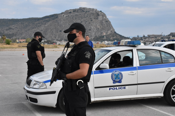 Επτά συλλήψεις για την έκρηξη σε πρατήριο υγρών καυσίμων στην Αθήνα