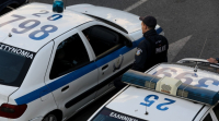 Βοιωτία: ΕΔΕ και διαθεσιμότητα για τον αστυνομικό που μαχαίρωσε την πρώην σύντροφό του