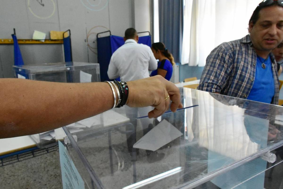 Exit poll για δήμο Θεσσαλονίκης: Πρωτιά με διαφορά για Ταχιάο