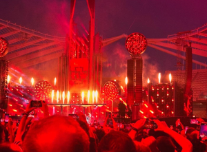 Rammstein: Ξεσήκωσαν τους θεατές στη συναυλία στο ΟΑΚΑ (Εικόνες, Βίντεο)