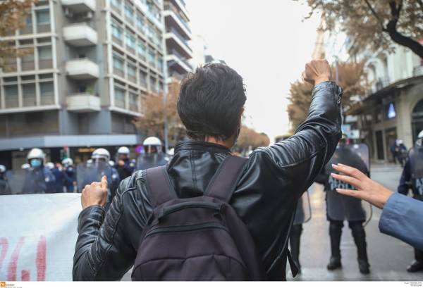 Θεσσαλονίκη: Καταγγελία για απρόκλητη επίθεση της αστυνομίας