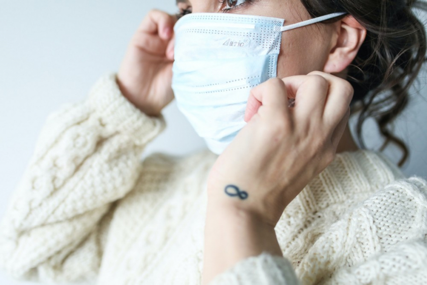 Πρόληψη της COVID-19: Φορέστε μάσκα - Σώστε ζωές λέει η Google με doodle