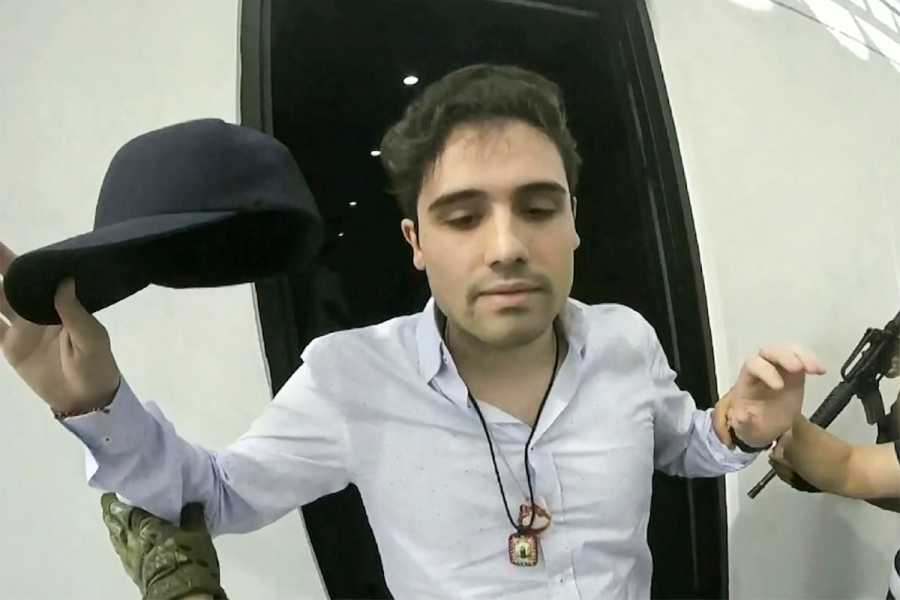 Πολεμική επιχείρηση για την σύλληψη του γιου του «Ελ Τσάπο» - Έκλεισε το αεροδρόμιο (Βίντεο)