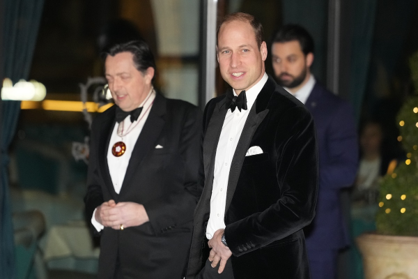 Πρίγκιπας Ουίλιαμ για καρκίνο του βασιλιά Καρόλου: «Εκτιμούμε την καλοσύνη όλων σας» (εικόνες, βίντεο)