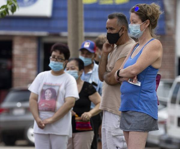Αμερικανοί ειδικοί: Η μάσκα λειτουργεί και ως άτυπο «εμβόλιο» κατά του κορονοϊού