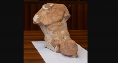 Αρχαίο άγαλμα ναού της περιοχής της Ακρόπολης εντοπίστηκε στα χέρια αρχαιοκάπηλου
