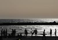 Κορονοϊός: Οι παραλίες της γαλλικής Ριβιέρας άνοιξαν με κανόνες για τη μετά την καραντίνα εποχή