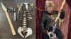 Μεταλάς έφτιαξε κιθάρα από τον σκελετό του θείου του που θάφτηκε στην Ελλάδα