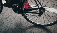 Κρήτη: ΙΧ παρέσυρε 8χρονο ενώ έκανε ποδήλατο