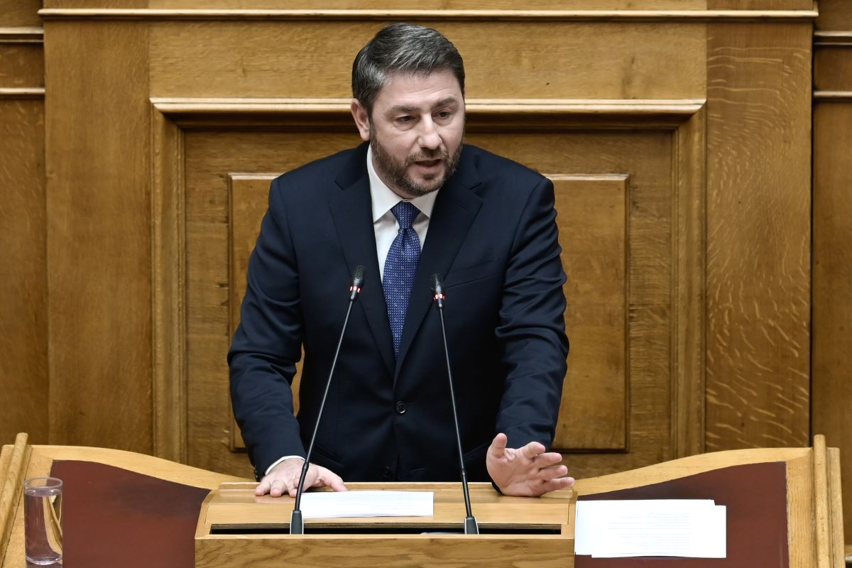 Ανδρουλάκης: Δύο όροι από το ΠΑΣΟΚ για να ψηφίσει την επιστολική ψήφο