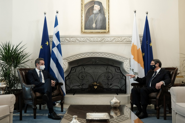 Μητσοτάκης σε Αναστασιάδη: Αυτονόητη υποχρέωση Ελλάδα και Κύπρος να είναι απολύτως συντονισμένες