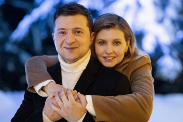 Ολένα Ζελένσκα: Η σύζυγος του Ουκρανού πρωθυπουργού εξυμνεί τις γυναίκες τις αντίστασης