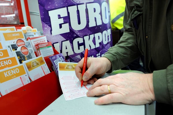 Eurojackpot στην Ελλάδα - Κληρώσεις ως 120 εκατ. ευρώ