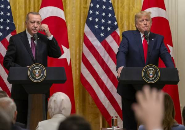 Τραμπ: Σκακιστής παγκόσμιας κλάσης o Ερντογάν, μόνο εμένα ακούει