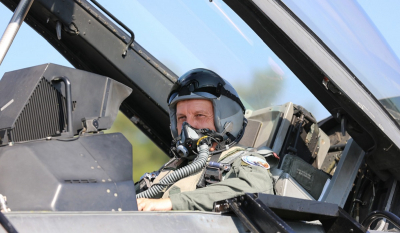 Ο Αρχηγός ΓΕΕΘΑ σε πτήση στο Αιγαίο με F-16