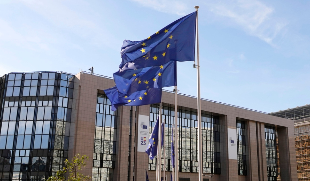 «Πέλεκυς» η Ευρωπαϊκή Επιτροπή για την Τουρκία - «Απομακρύνεται από την Ευρώπη - Σε αδιέξοδο η προσέγγιση»