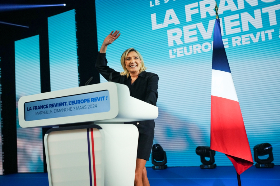 L'extrême droite est le premier parti avec une différence dans les sondages – Marine Le Pen appelle à de nouvelles élections