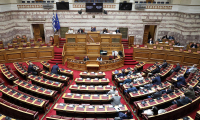 Στη Βουλή το νομοσχέδιο του υπουργείου Εργασίας – Την Τετάρτη η ψηφοφορία