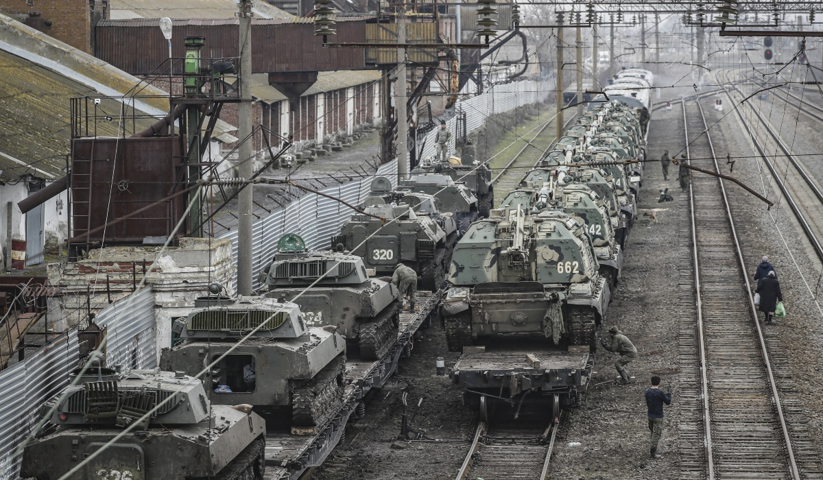 Ουκρανικός vs ρωσικός στρατός: Ποιος υπερτερεί σε υλικό και εμπειρία