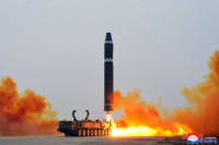 Βόρεια Κορέα: Επιβεβαίωσε ότι εκτόξευσε διηπειρωτικό βαλλιστικό πύραυλο