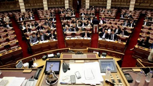 Βουλή: Με ευρεία πλειοψηφία ψηφίστηκε το νομοσχέδιο για τη διαμεσολάβηση
