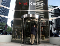Fitch: Αναβάθμισε το αξιόχρεο των Eurobank, Eθνική Τράπεζα και Alpha Bank