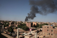 Αγωνία για τους Έλληνες «πολιορκημένους» του Σουδάν – Θα τους σώσουν με αεροσκάφος, φρεγάτα και αλεξιπτωτιστές