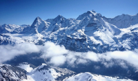 Ελβετικές Άλπεις: Νεκροί δύο ορειβάτες από πτώση παγωμένων ογκόλιθων - Εννέα τραυματίες