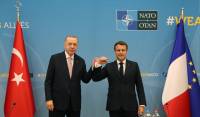 «Έσπασαν τον πάγο» Μακρόν και Ερντογάν: Η πρώτη συνάντηση στη σύνοδο του ΝΑΤΟ