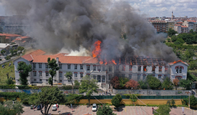 Υπό έλεγχο η πυρκαγιά στο ελληνικό νοσοκομείο της Κωνσταντινούπολης - Καταστράφηκε η οροφή
