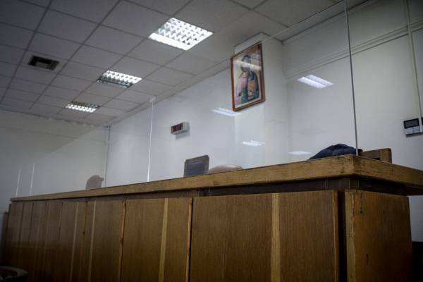 Κρήτη: Ποινή φυλάκισης 14 μηνών στον γονέα που χτύπησε καθηγητή