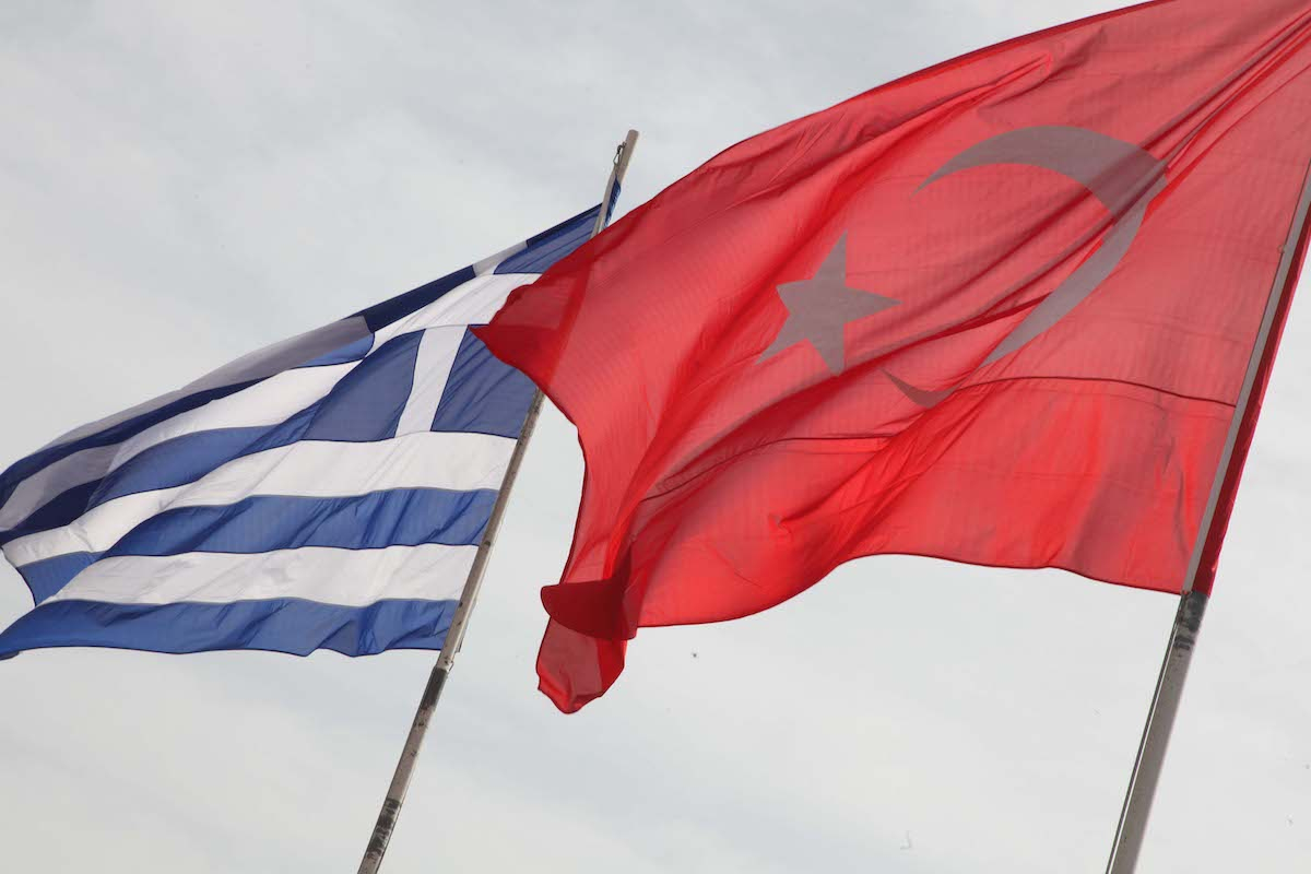 Γιατί απουσιάζει η «κοινωνία των πολιτών» από τις εξελίξεις στα ελληνοτουρκικά;