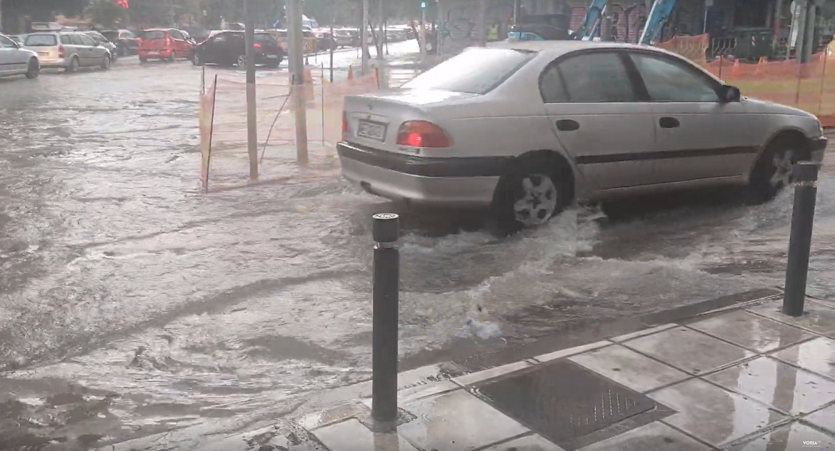 Έντονη χαλαζόπτωση και καταιγίδα στη Θεσσαλονίκη - Δείτε βίντεο