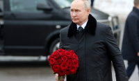 Γιόρτασε τελικά ο Πούτιν την ημέρα του Αγίου Βαλεντίνου; Η έκπληξη με τις 9 λευκές BMW